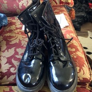 Boots ankle patent leather